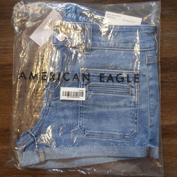 NWT American Eagle (AE) Ne(x)t Level High Waisted Denim Short Short - Picture 4 of 4
